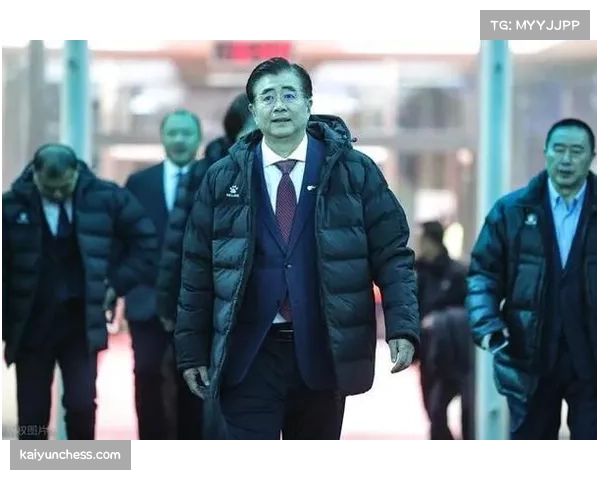 宋凯督战新国足主场豪取大胜四比一击溃亚洲神秘之旅笑逐颜开